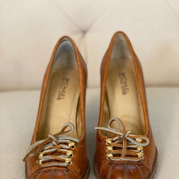 Michael Kors Rugged Leather Heels - Picture 4 of 5